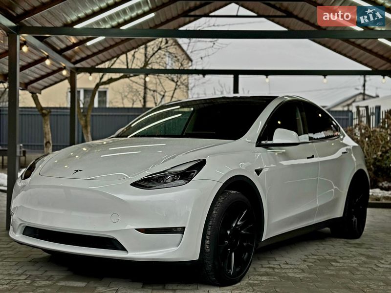 Tesla Model Y 2022 Tesla Model Y 2022