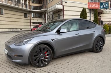 Внедорожник / Кроссовер Tesla Model Y 2024 в Львове