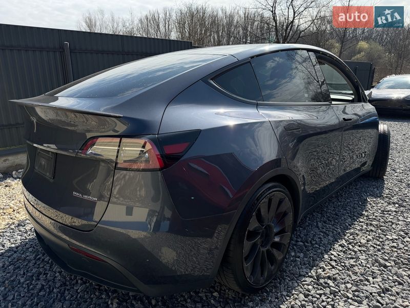 Позашляховик / Кросовер Tesla Model Y 2022 в Дрогобичі