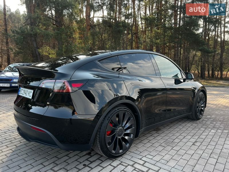 Внедорожник / Кроссовер Tesla Model Y 2023 в Львове фото 5 Внедорожник / Кроссовер Tesla Model Y 2023 в Львове