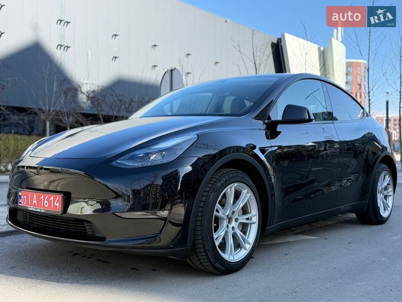 Внедорожник / Кроссовер Tesla Model Y 2023 в Киеве фото 8 Внедорожник / Кроссовер Tesla Model Y 2023 в Киеве