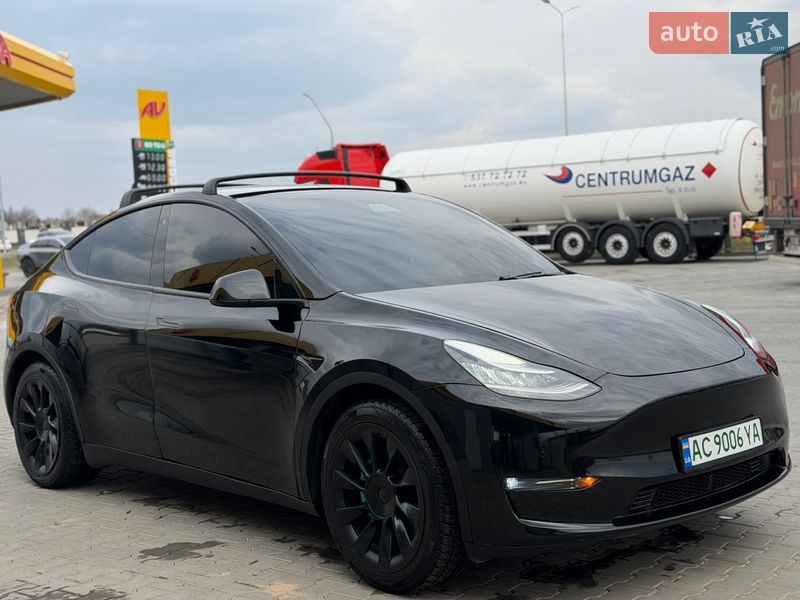 Внедорожник / Кроссовер Tesla Model Y 2020 в Луцке