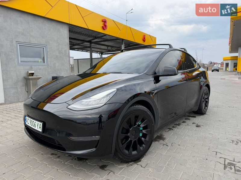 Внедорожник / Кроссовер Tesla Model Y 2020 в Луцке