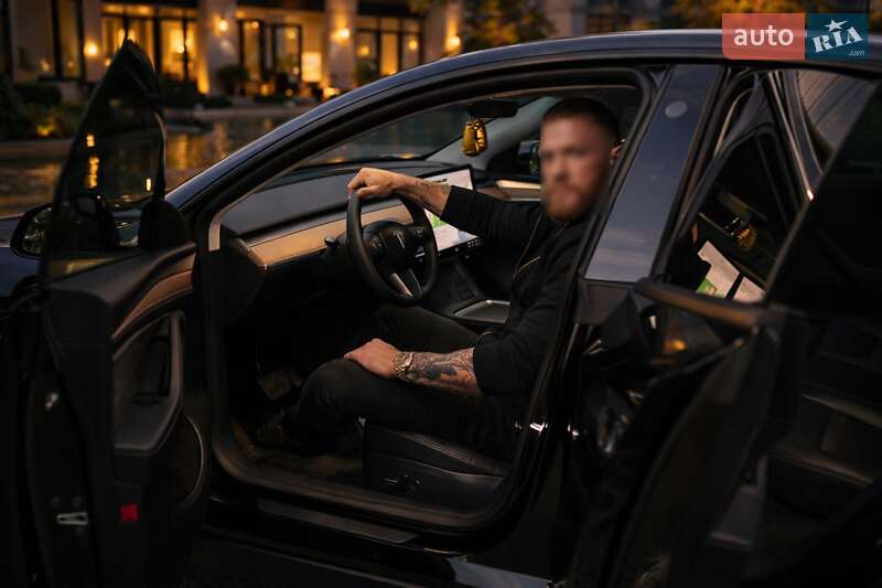 Внедорожник / Кроссовер Tesla Model Y 2023 в Днепре фото 4 Внедорожник / Кроссовер Tesla Model Y 2023 в Днепре