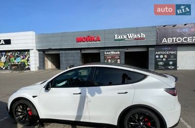 Внедорожник / Кроссовер Tesla Model Y 2021 в Черноморске