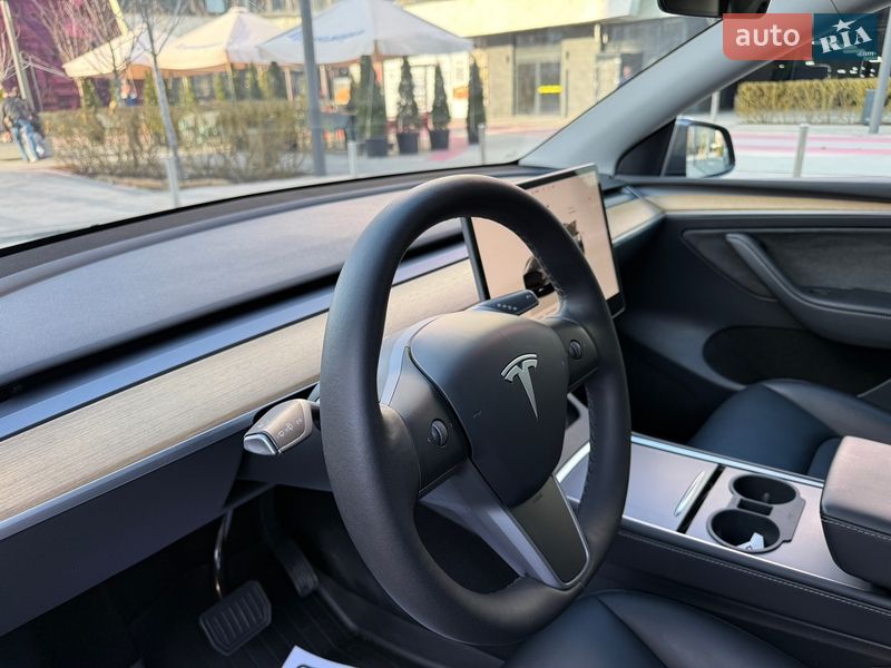 Внедорожник / Кроссовер Tesla Model Y 2022 в Киеве фото 32 Внедорожник / Кроссовер Tesla Model Y 2022 в Киеве