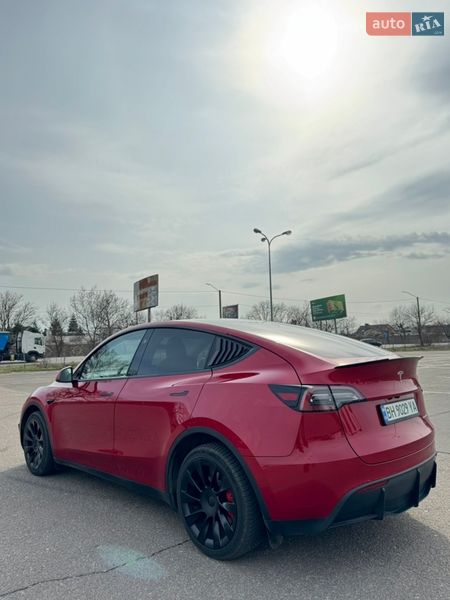 Внедорожник / Кроссовер Tesla Model Y 2023 в Одессе