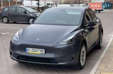 Внедорожник / Кроссовер Tesla Model Y 2023 в Киеве
