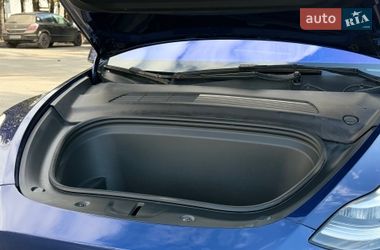 Внедорожник / Кроссовер Tesla Model Y 2021 в Виннице