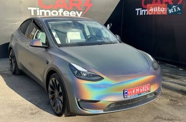 Внедорожник / Кроссовер Tesla Model Y 2024 в Киеве