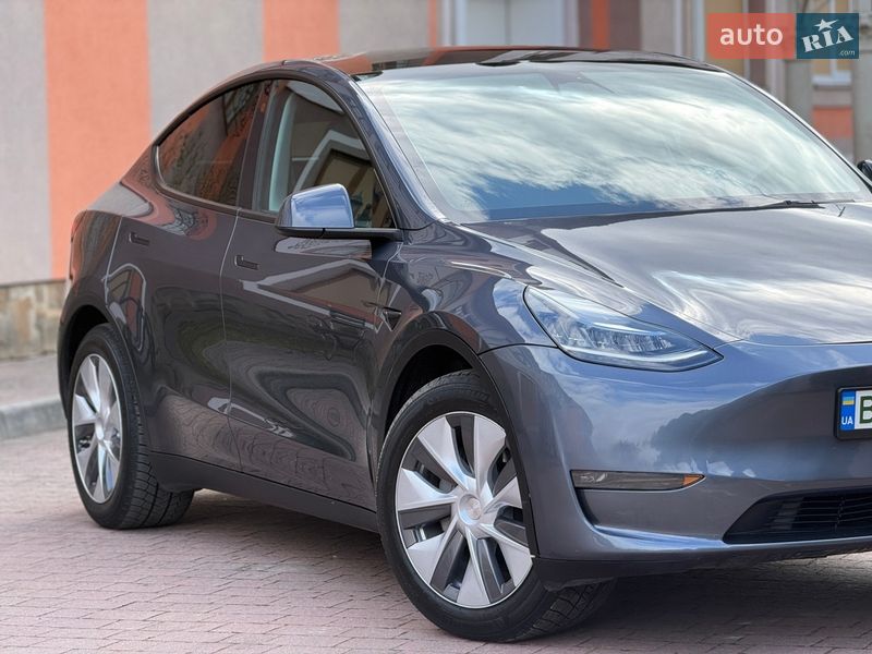 Внедорожник / Кроссовер Tesla Model Y 2022 в Стрые