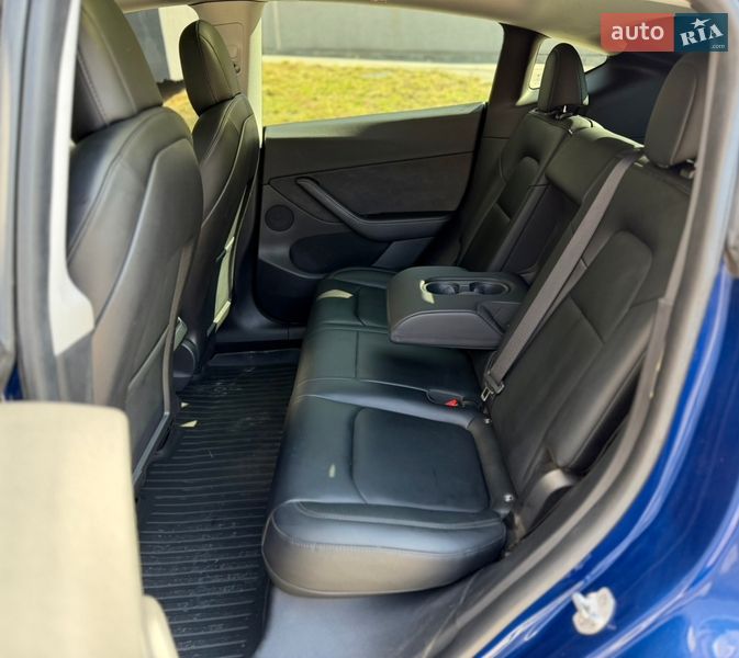 Внедорожник / Кроссовер Tesla Model Y 2021 в Харькове