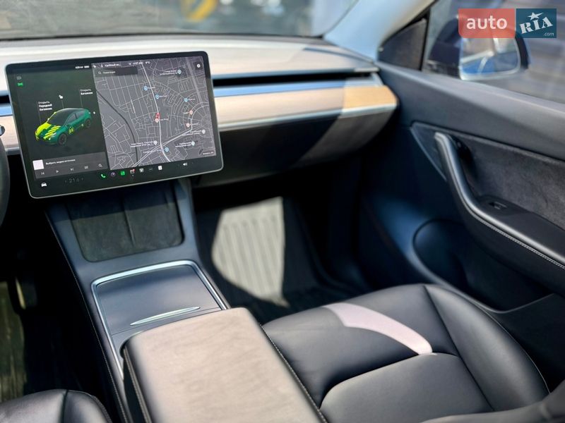 Внедорожник / Кроссовер Tesla Model Y 2021 в Харькове