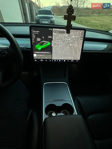 Внедорожник / Кроссовер Tesla Model Y 2021 в Ужгороде