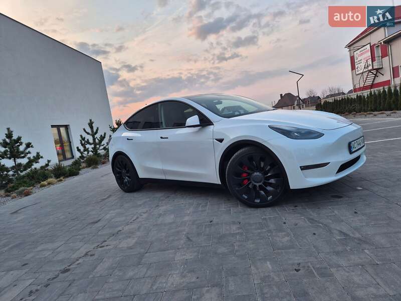 Внедорожник / Кроссовер Tesla Model Y 2022 в Луцке фото 2 Внедорожник / Кроссовер Tesla Model Y 2022 в Луцке