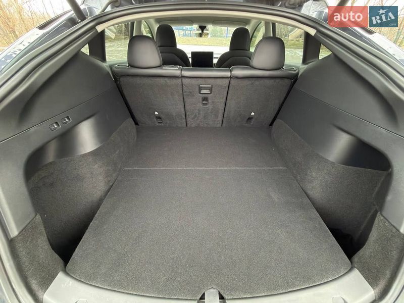 Внедорожник / Кроссовер Tesla Model Y 2022 в Запорожье фото 13 Внедорожник / Кроссовер Tesla Model Y 2022 в Запорожье