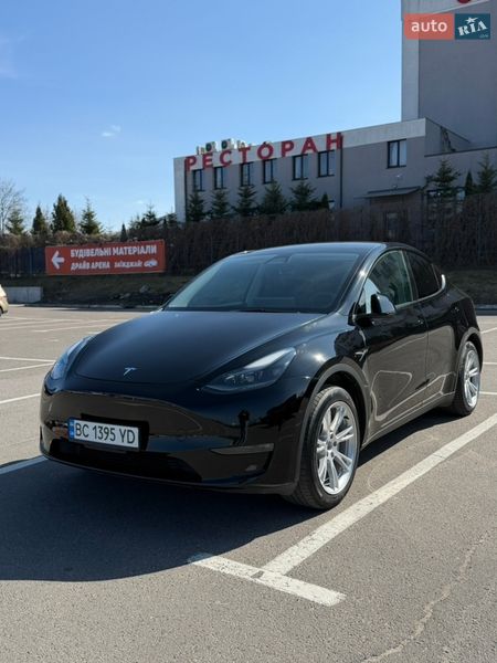 Позашляховик / Кросовер Tesla Model Y 2024 в Львові
