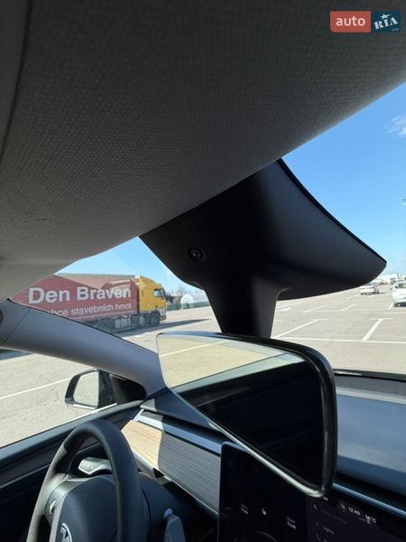Позашляховик / Кросовер Tesla Model Y 2024 в Львові