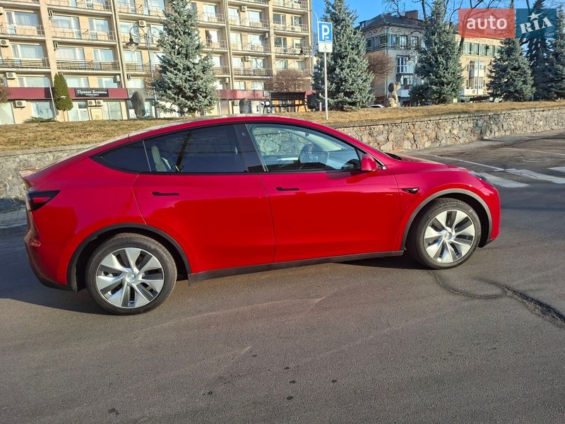 Внедорожник / Кроссовер Tesla Model Y 2023 в Виннице