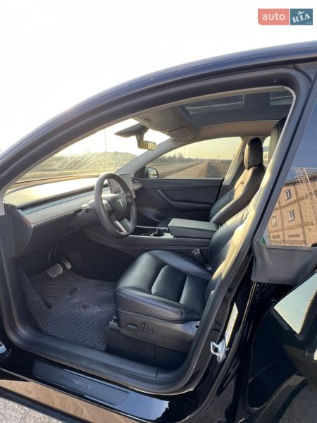 Позашляховик / Кросовер Tesla Model Y 2021 в Вінниці фото 11 Позашляховик / Кросовер Tesla Model Y 2021 в Вінниці