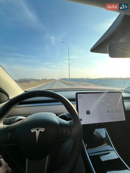 Позашляховик / Кросовер Tesla Model Y 2021 в Вінниці фото 25 Позашляховик / Кросовер Tesla Model Y 2021 в Вінниці