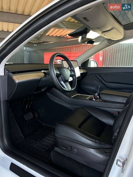 Внедорожник / Кроссовер Tesla Model Y 2021 в Городке фото 12 Внедорожник / Кроссовер Tesla Model Y 2021 в Городке