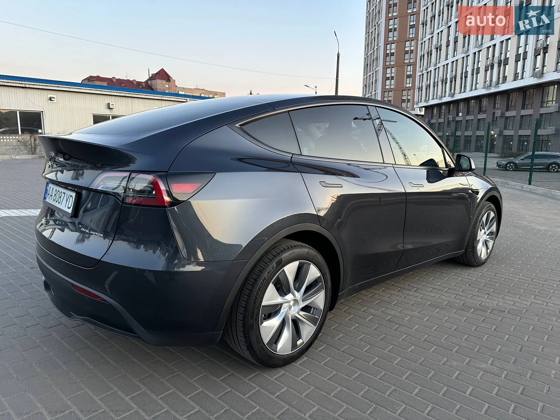 2024 Tesla Model Y - мініатюра 7
