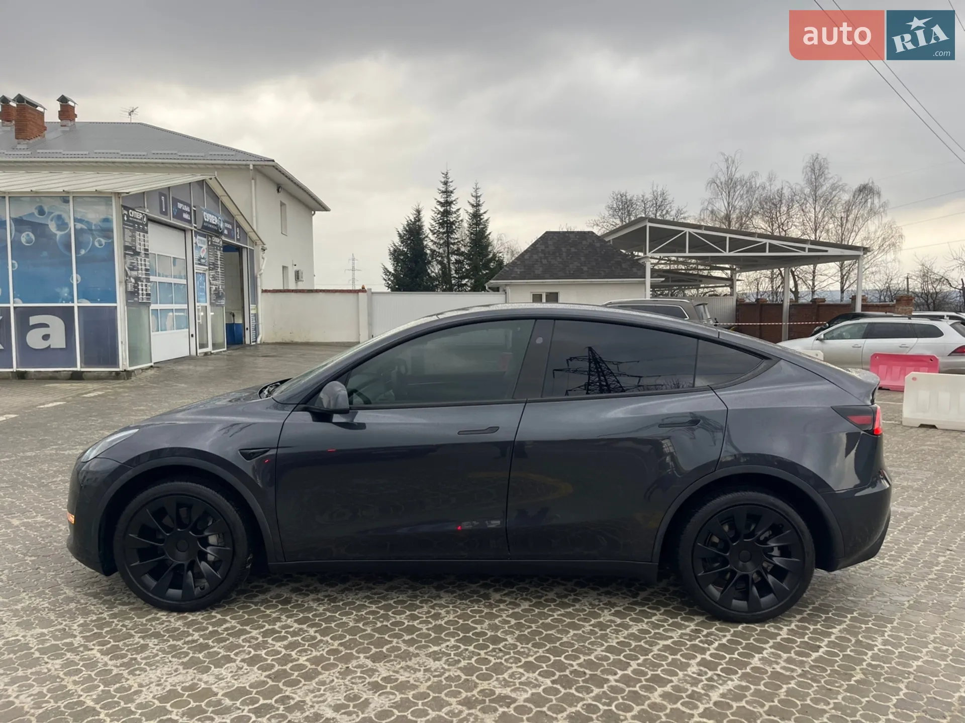 2024 Tesla Model Y - мініатюра 5
