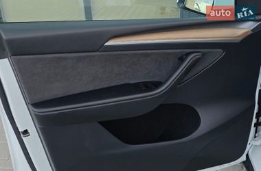 Внедорожник / Кроссовер Tesla Model Y 2022 в Тернополе