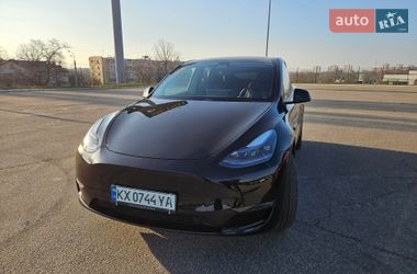 Позашляховик / Кросовер Tesla Model Y 2024 в Харкові