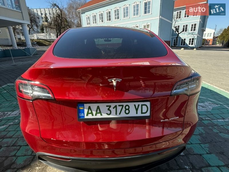 Внедорожник / Кроссовер Tesla Model Y 2023 в Киеве фото 5 Внедорожник / Кроссовер Tesla Model Y 2023 в Киеве