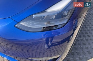 Внедорожник / Кроссовер Tesla Model Y 2020 в Киеве