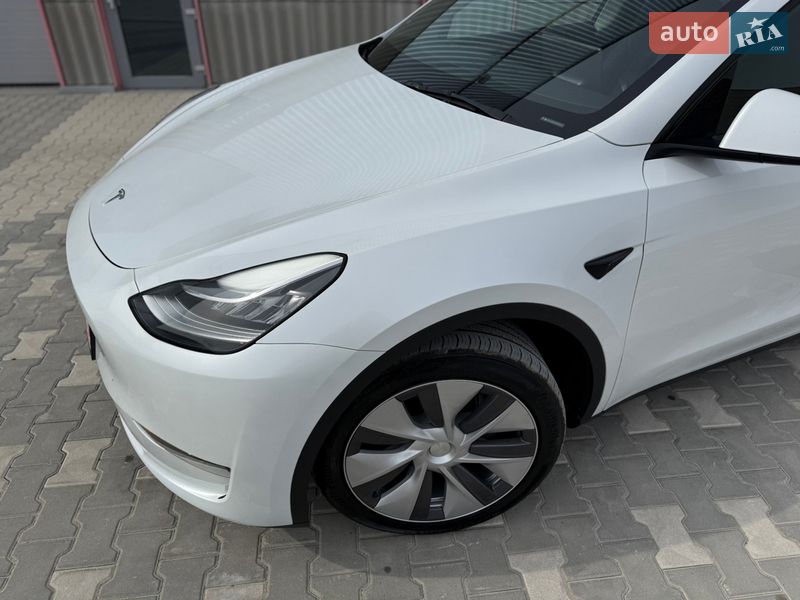 Позашляховик / Кросовер Tesla Model Y 2022 в Львові фото 8 Позашляховик / Кросовер Tesla Model Y 2022 в Львові