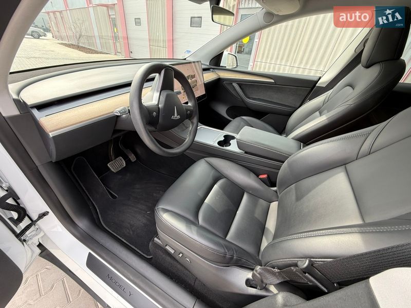 Позашляховик / Кросовер Tesla Model Y 2022 в Львові фото 19 Позашляховик / Кросовер Tesla Model Y 2022 в Львові