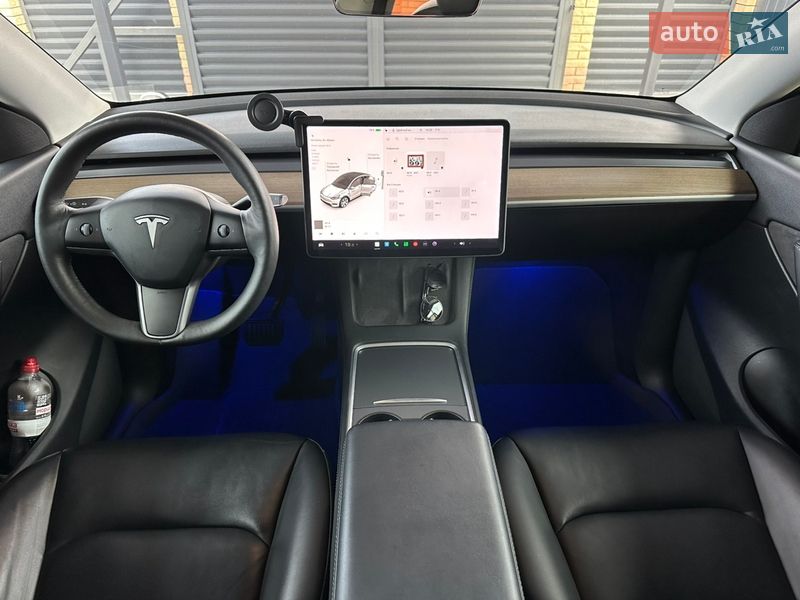Внедорожник / Кроссовер Tesla Model Y 2021 в Виннице