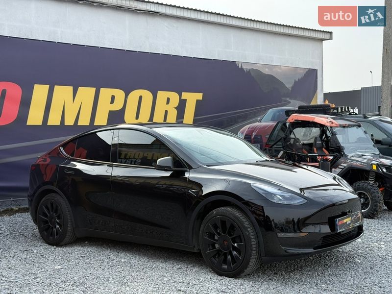 Tesla Model Y 2024 Tesla Model Y 2024