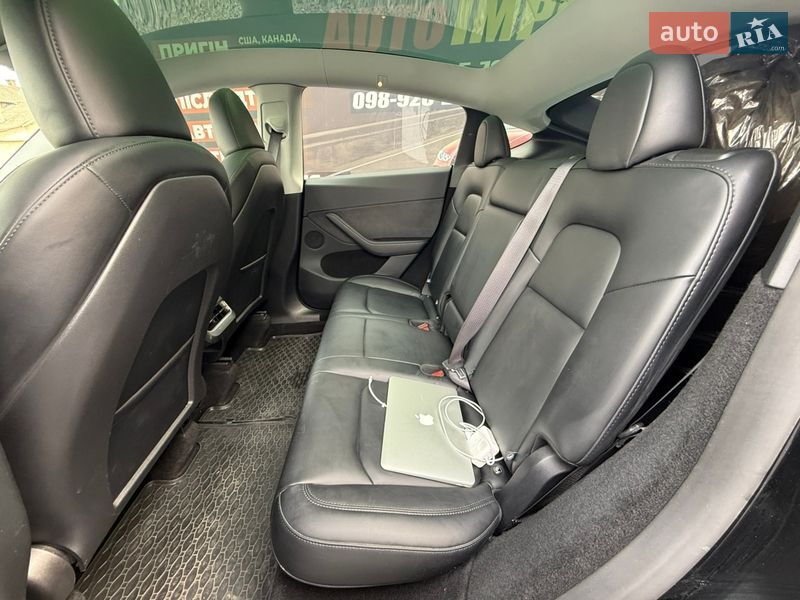 Позашляховик / Кросовер Tesla Model Y 2024 в Стрию