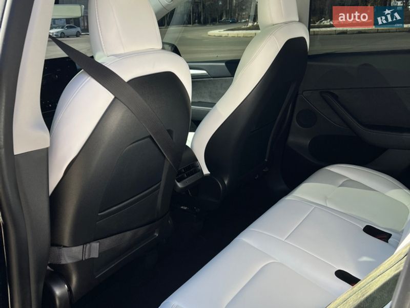 Внедорожник / Кроссовер Tesla Model Y 2022 в Харькове