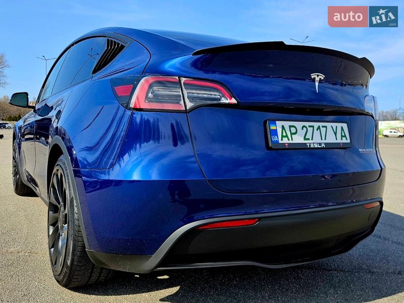 Внедорожник / Кроссовер Tesla Model Y 2023 в Днепре фото 8 Внедорожник / Кроссовер Tesla Model Y 2023 в Днепре