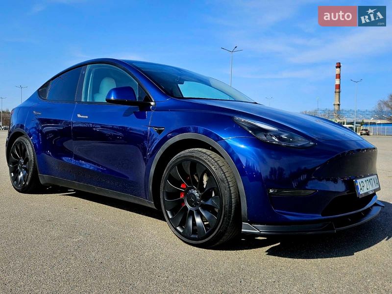 Внедорожник / Кроссовер Tesla Model Y 2023 в Днепре фото 17 Внедорожник / Кроссовер Tesla Model Y 2023 в Днепре