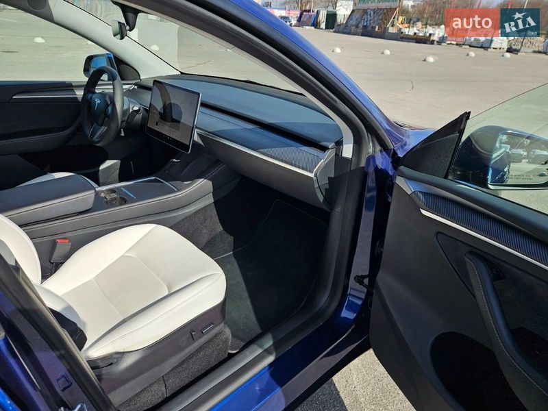 Внедорожник / Кроссовер Tesla Model Y 2023 в Днепре фото 20 Внедорожник / Кроссовер Tesla Model Y 2023 в Днепре