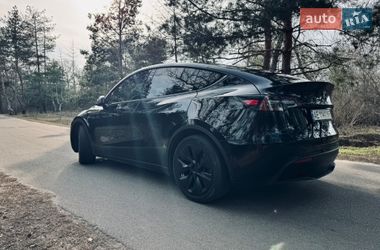 Внедорожник / Кроссовер Tesla Model Y 2023 в Днепре