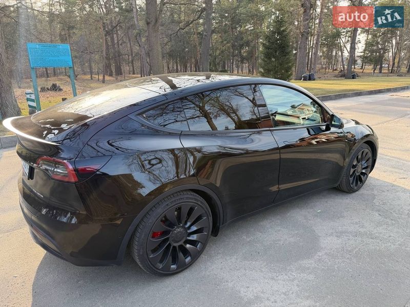 Внедорожник / Кроссовер Tesla Model Y 2022 в Киеве фото 9 Внедорожник / Кроссовер Tesla Model Y 2022 в Киеве