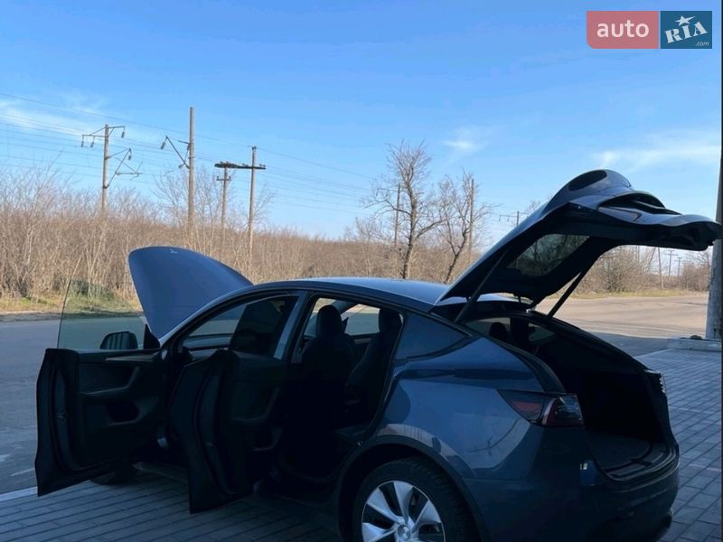 Внедорожник / Кроссовер Tesla Model Y 2023 в Первомайске фото 4 Внедорожник / Кроссовер Tesla Model Y 2023 в Первомайске