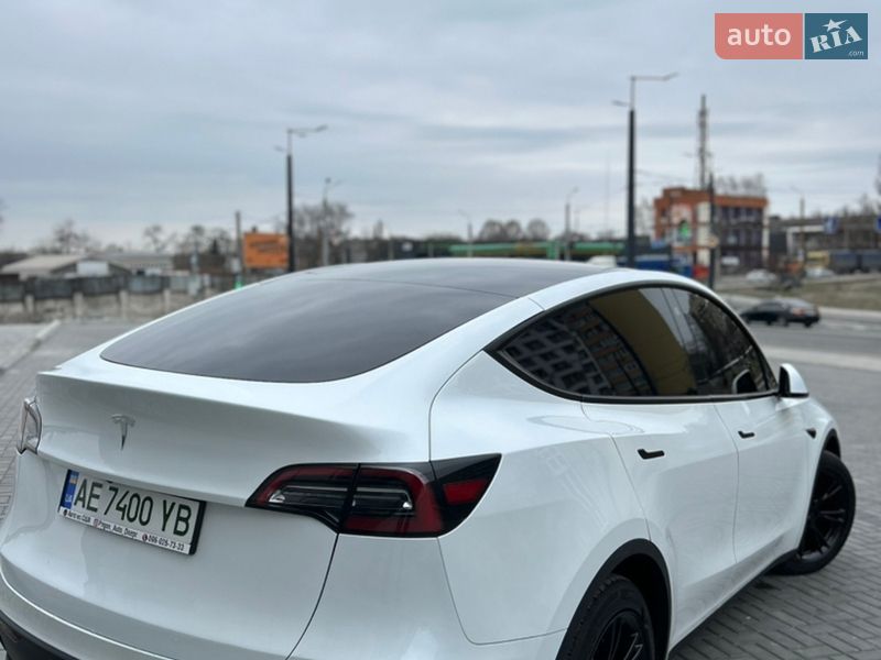 Внедорожник / Кроссовер Tesla Model Y 2023 в Днепре фото 49 Внедорожник / Кроссовер Tesla Model Y 2023 в Днепре