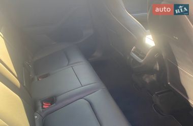 Внедорожник / Кроссовер Tesla Model Y 2022 в Киеве