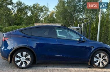 Позашляховик / Кросовер Tesla Model Y 2021 в Надвірній
