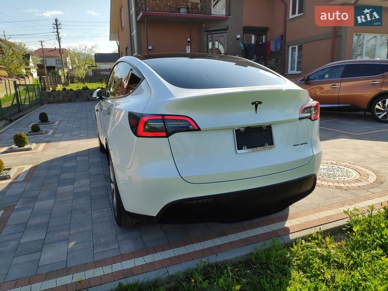 Внедорожник / Кроссовер Tesla Model Y 2020 в Долине