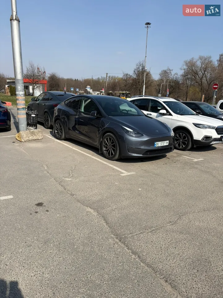 2022 Tesla Model Y - мініатюра 11