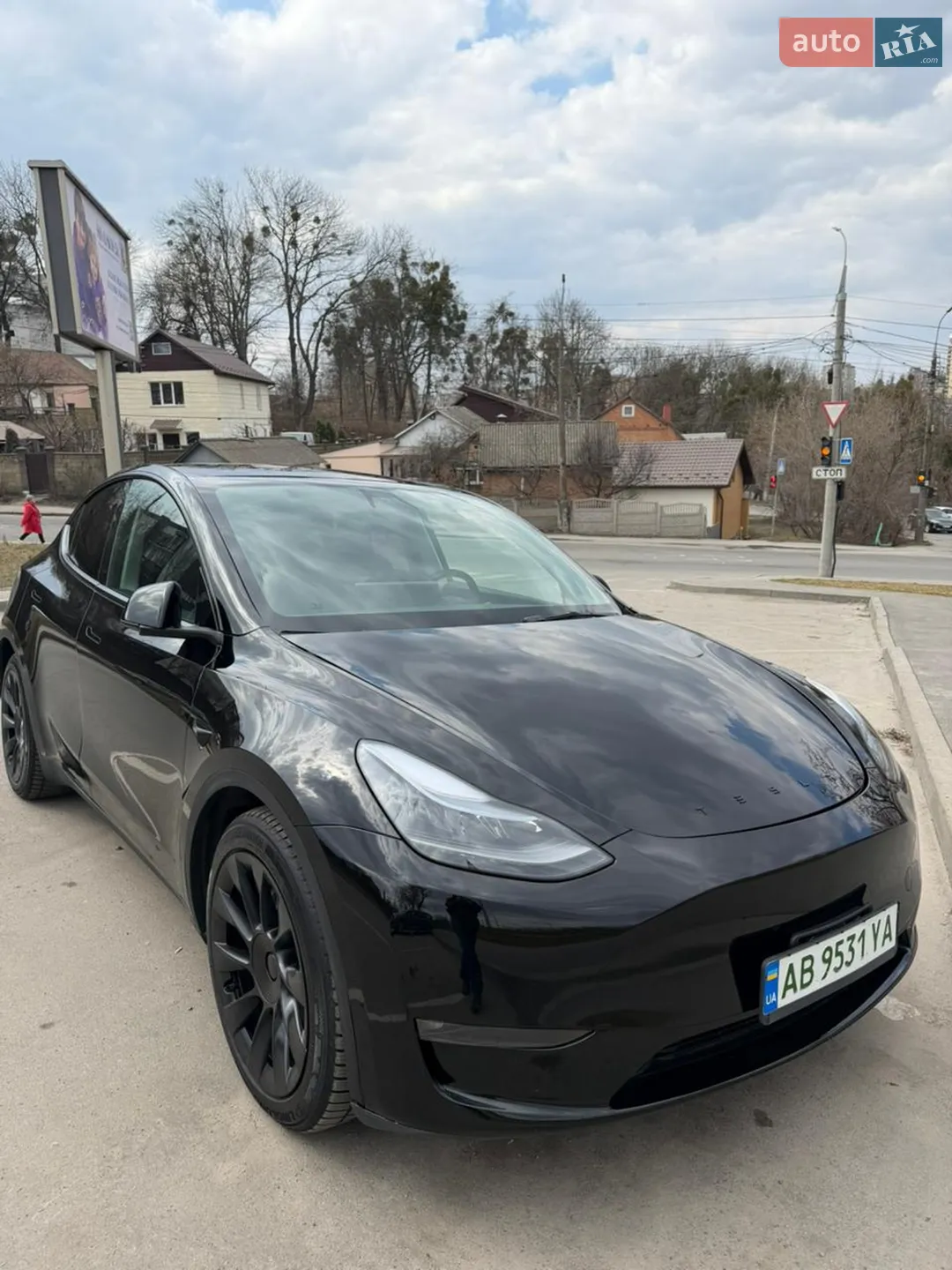 2024 Tesla Model Y - мініатюра 5